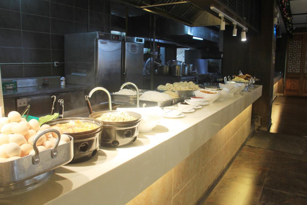 Barry Boutique Hotel Sanya Luaran gambar
